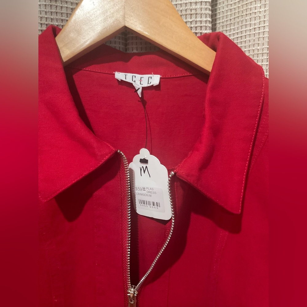 NWT TCEC Vibrant Red Zippered Dress, Size Medium - Picture 4 of 7